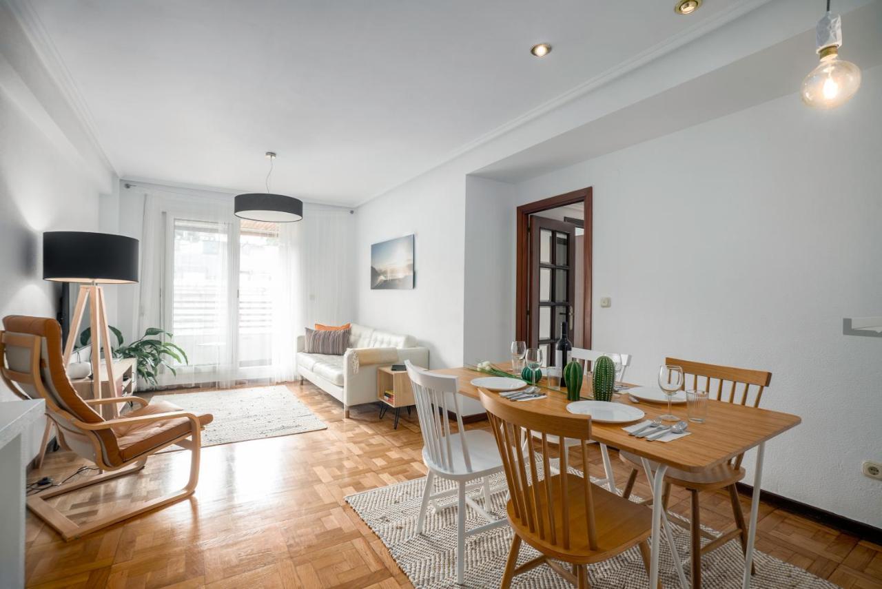 Apartamento Muy Comodo Con Parking San Sebastián Exteriör bild