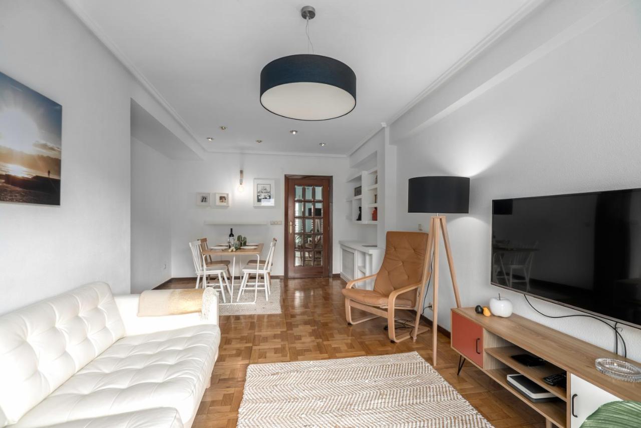 Apartamento Muy Comodo Con Parking San Sebastián Exteriör bild