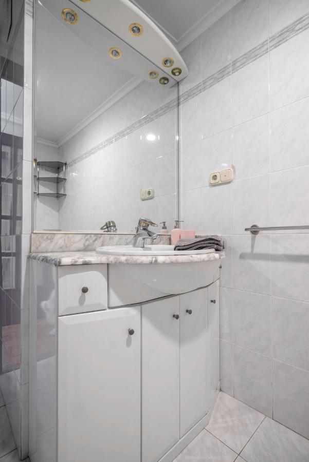 Apartamento Muy Comodo Con Parking San Sebastián Exteriör bild